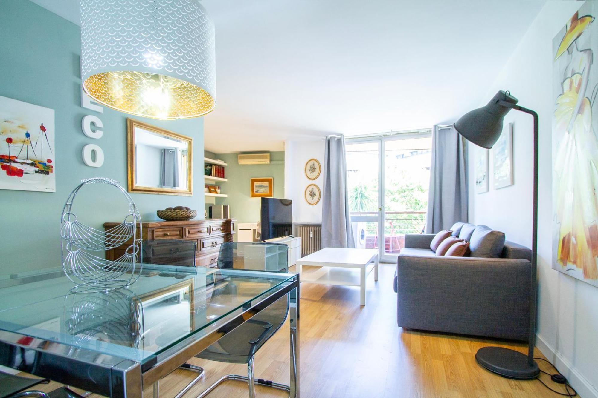 Apartamento Tosca Deco มาดริด ภายนอก รูปภาพ